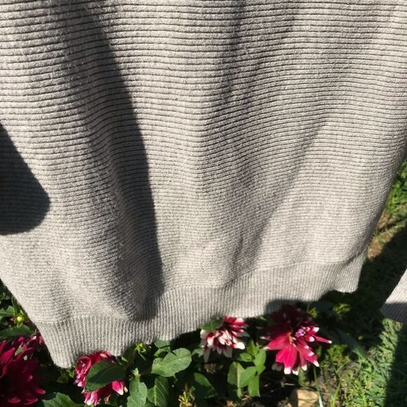 Womens Gray Sweater  - Picture 4 of 8